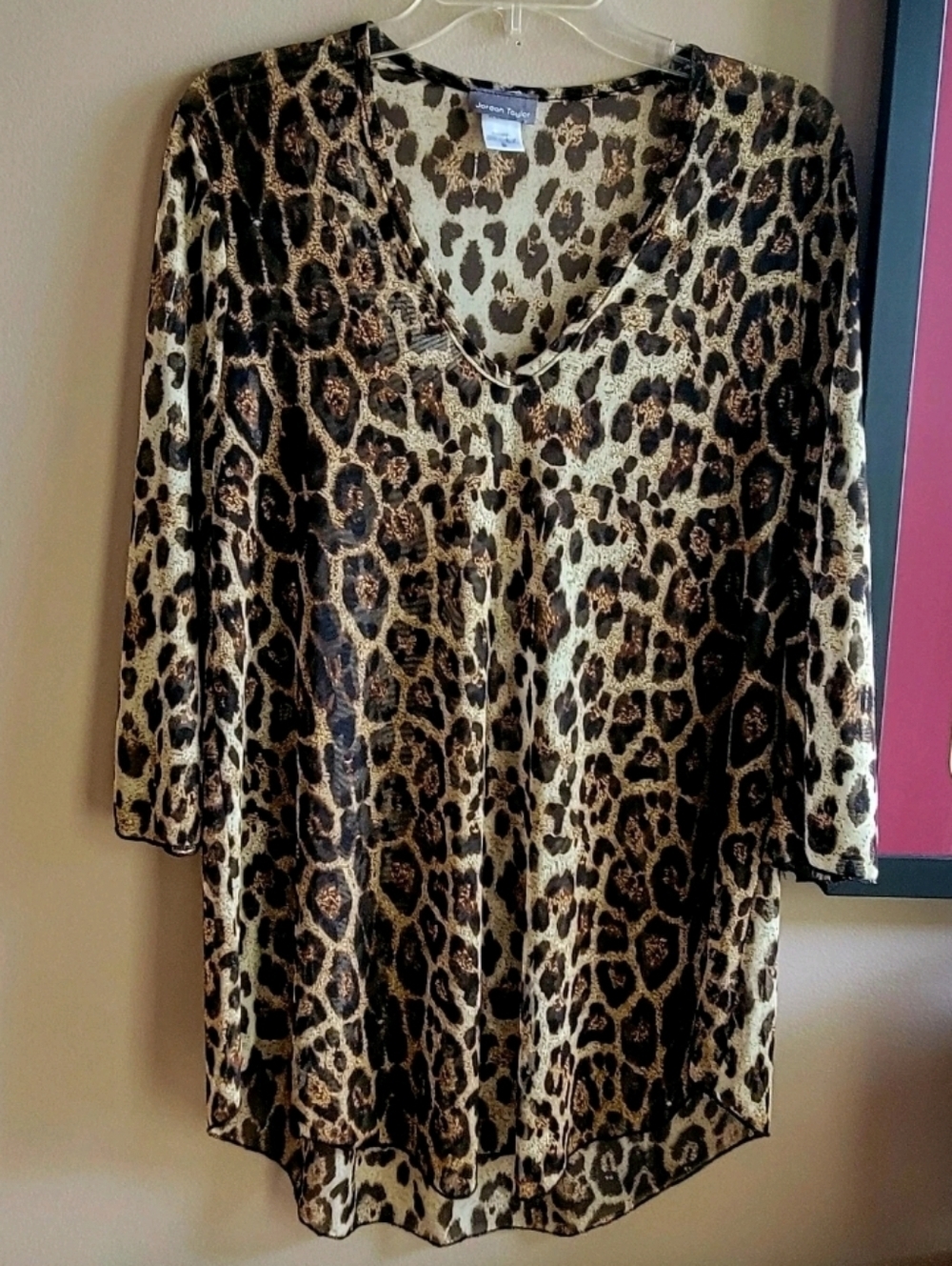 Jordan Taylor Cheetah Animal Print V Neck Translucid Tunic Small 3/4 Sleeve - Picture 3 of 8